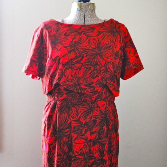 Red floral cocktail dress w/ scalloped detail L/XL - Picture 9 of 9
